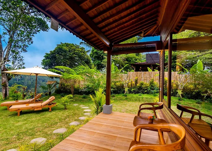 ベッド・アンド・ブレックファスト Wana Ayu Jelijih By Dhananjaya Hospitality 4*