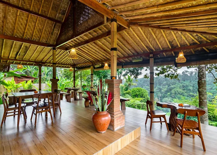 Wana Ayu Jelijih By Dhananjaya Hospitality ベッド・アンド・ブレックファスト Tampaksiring