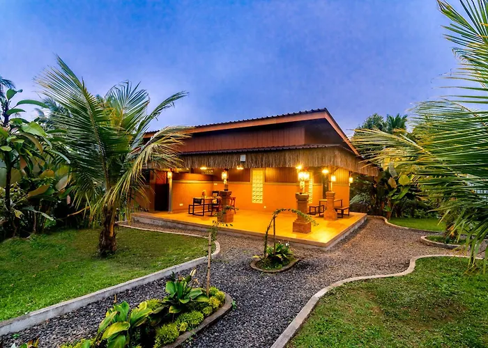 Wana Ayu Jelijih By Dhananjaya Hospitality ベッド・アンド・ブレックファスト 4*