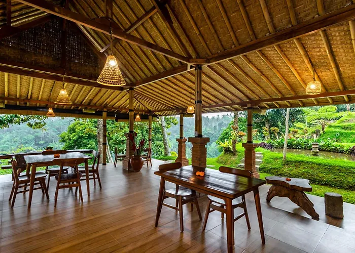 Wana Ayu Jelijih By Dhananjaya Hospitality ベッド・アンド・ブレックファスト 4*