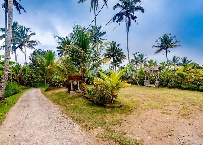 Wana Ayu Jelijih By Dhananjaya Hospitality 4*